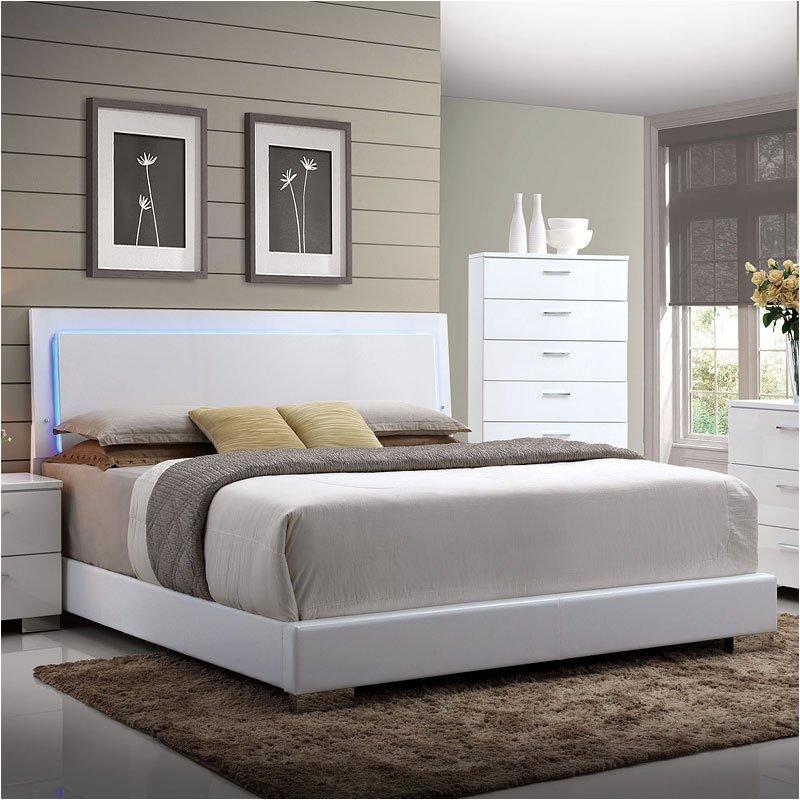 22640q Acme Furniture Lorimar Bedroom Furniture Bed