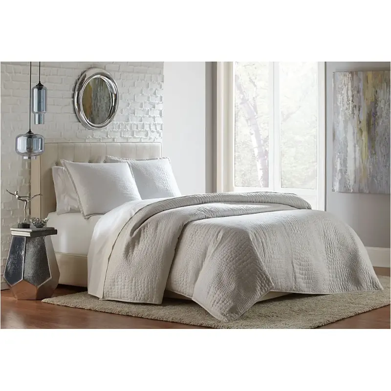 Bcs-qd03-brlin-wht Aico Furniture Brilliance Bedding Comforter