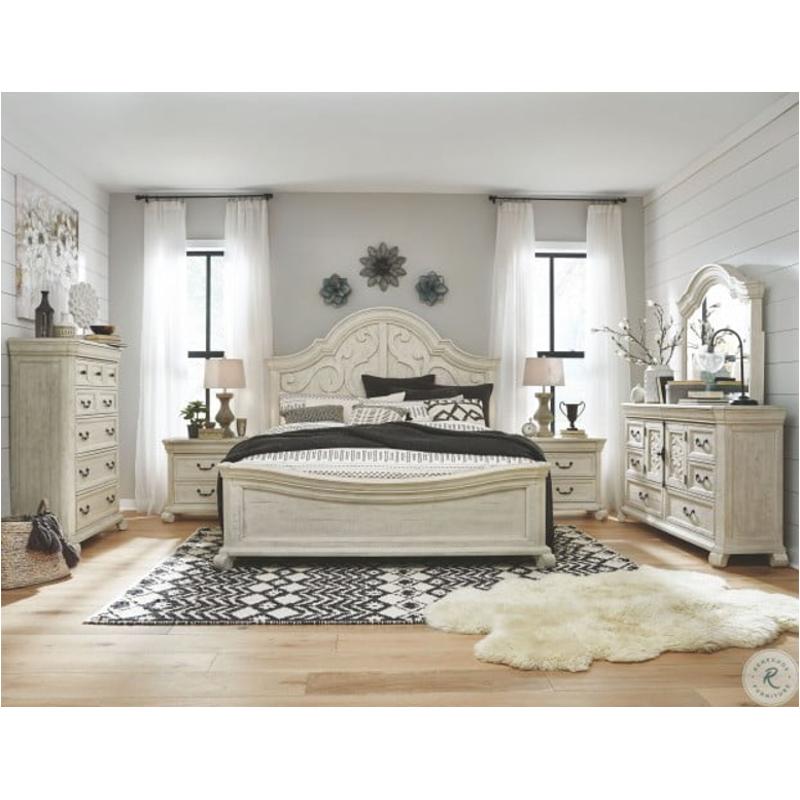 Bed / Nightstand / Mirror / Dresser