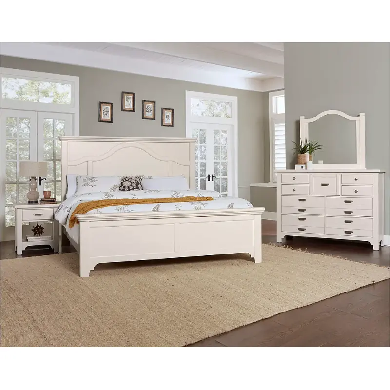 Bed/dresser/mirror/nightstand