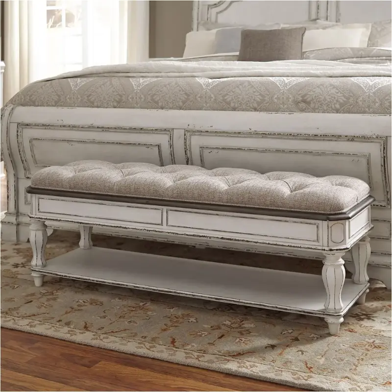 244-br47 Liberty Furniture Magnolia Manor Bedroom Furniture Benche