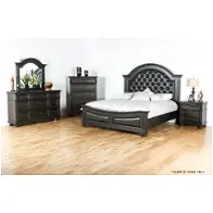 Bed / Dresser / Mirror / Nightstand