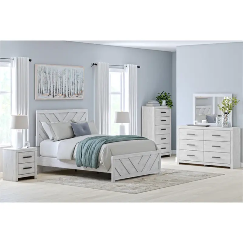 Bed / Dresser / Mirror / Nightstand