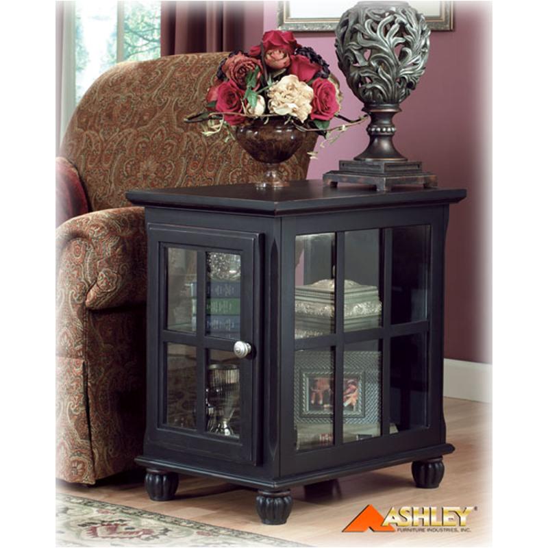 T284-3 Ashley Furniture Concord Vines End Table