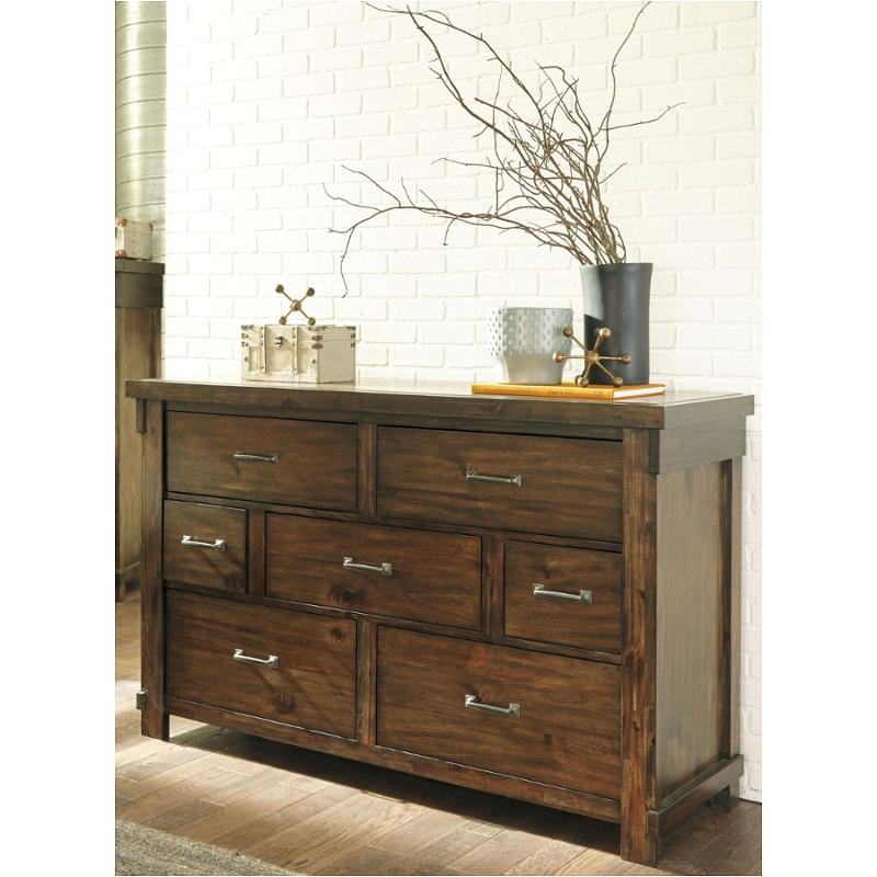 B718-31 Ashley Furniture Lakeleigh Bedroom Furniture Dresser