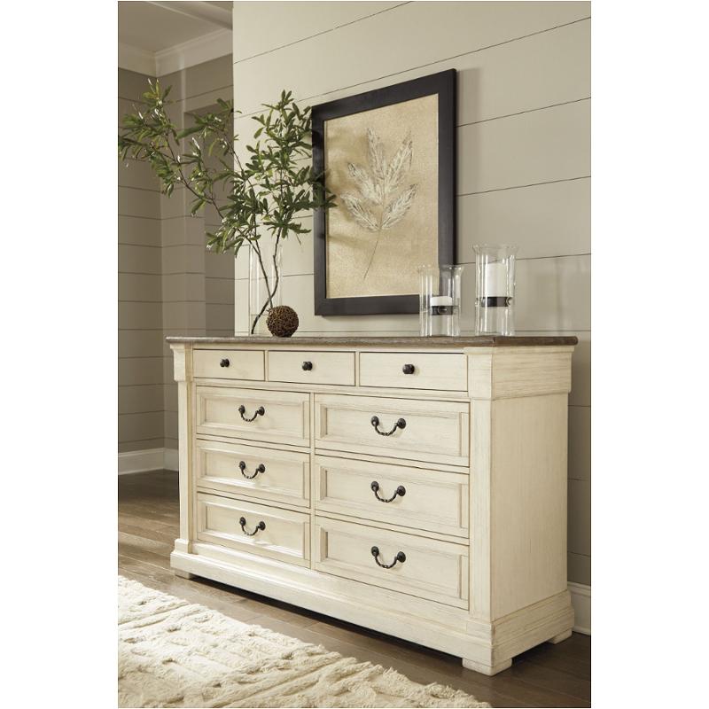 B647-131 Ashley Furniture Bolanburg Bedroom Furniture Dresser