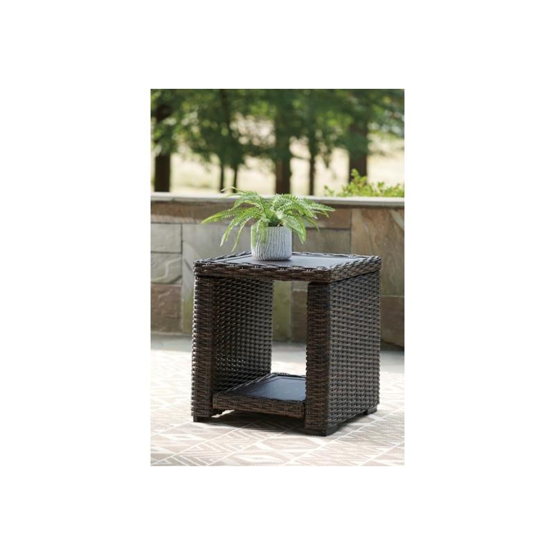 P783-702 Ashley Furniture Grasson Lane Outdoor Furniture End Table