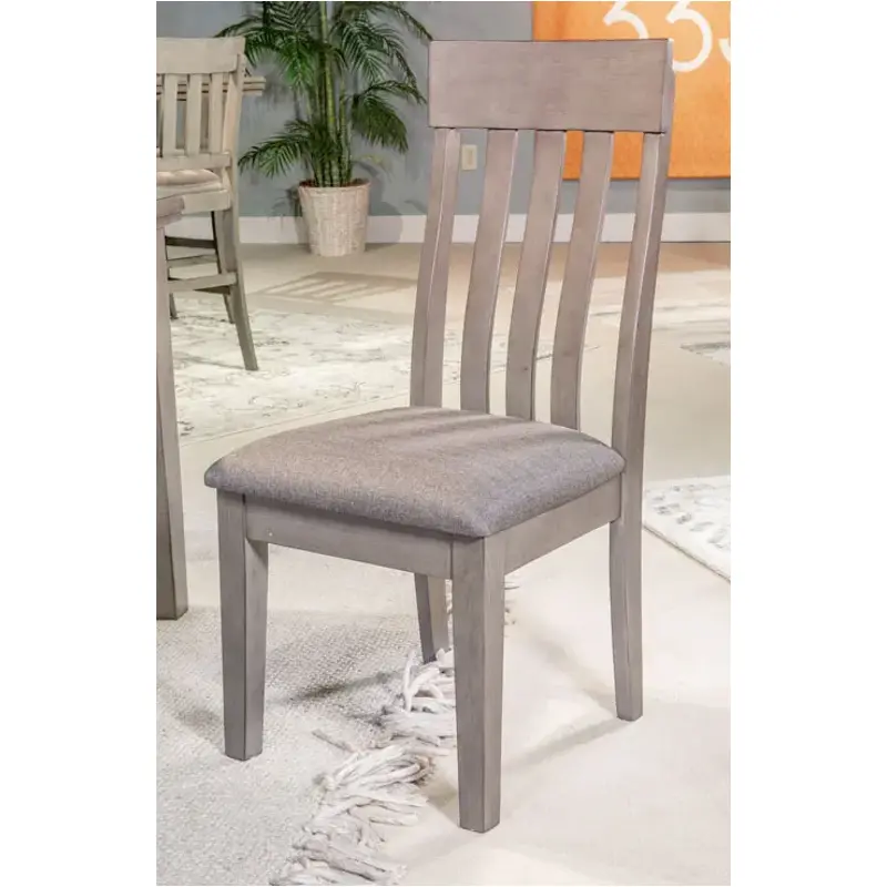 D589-01 Ashley Furniture Hallanden Dining Room Furniture Dining Chair