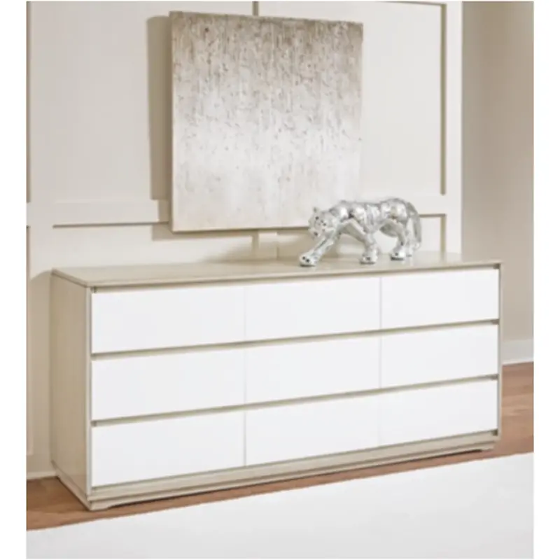 B950-31 Ashley Furniture Wendora Bedroom Furniture Dresser