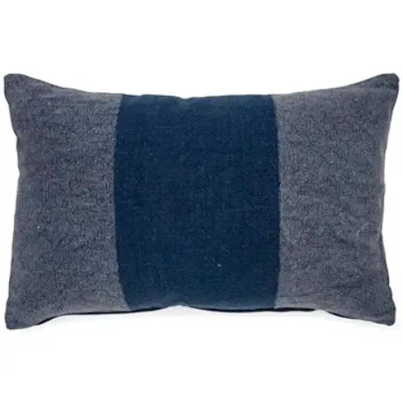 A1000897 Ashley Furniture Dovinton Accent Furniture Pillow