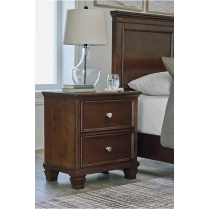 B685-92 Ashley Furniture Danabrin Bedroom Furniture Nightstand