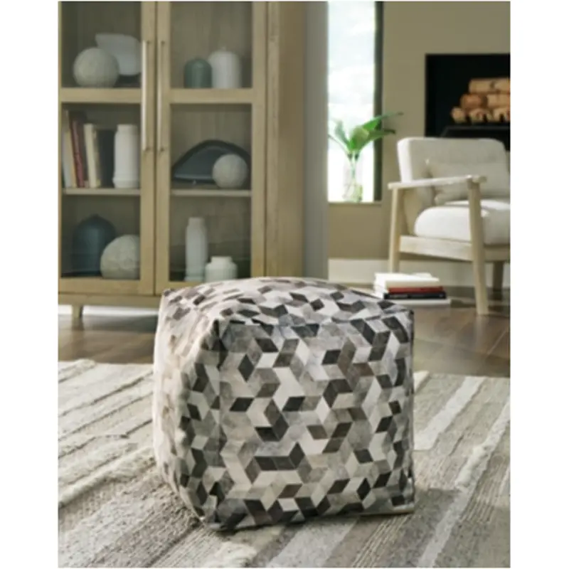 A1000983 Ashley Furniture Albermarle Accent Furniture Pillow