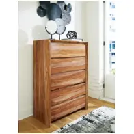 B790-46 Ashley Furniture Dressonni Bedroom Furniture Chest